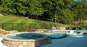 Fiberglass-freeform-pool-with-raised-spa