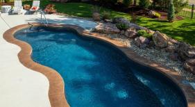 Freeform-Fiberglass-Pool-1