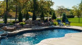 Freeform-Fiberglass-Pool-2