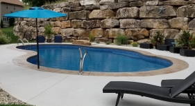 Freeform Pool with Umbrella Stand