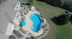 Overhead-view-of-vinyl-freeform-pool